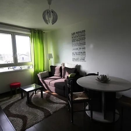 Appartement Les Eglantines דירה