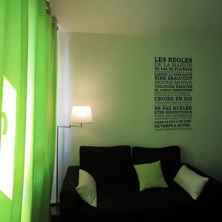 Appartement Les Eglantines דירה